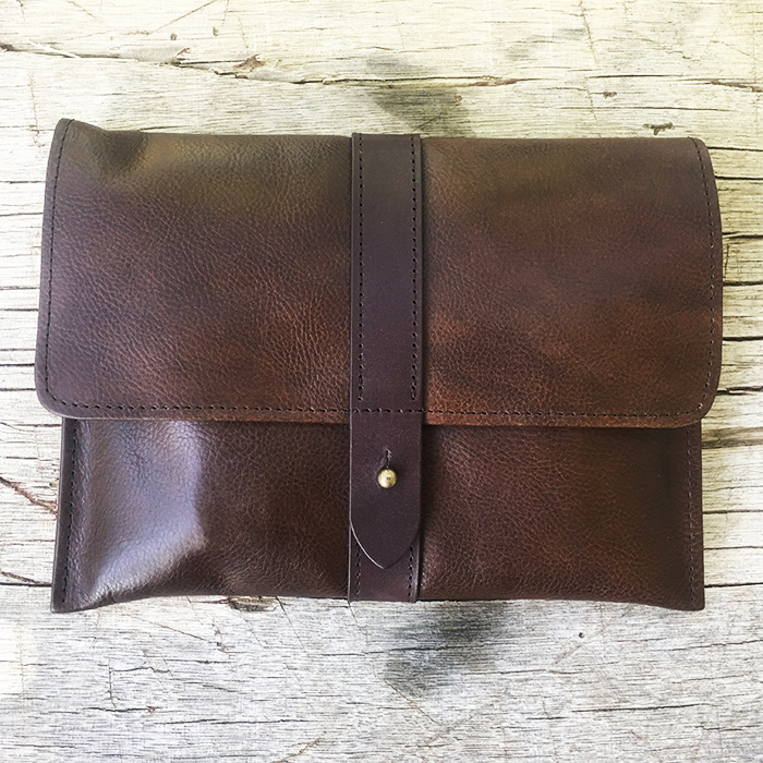 leather travel case